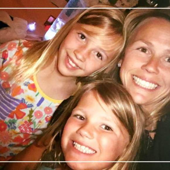 Meet your Posher, Mandy - Picture 2 of 2